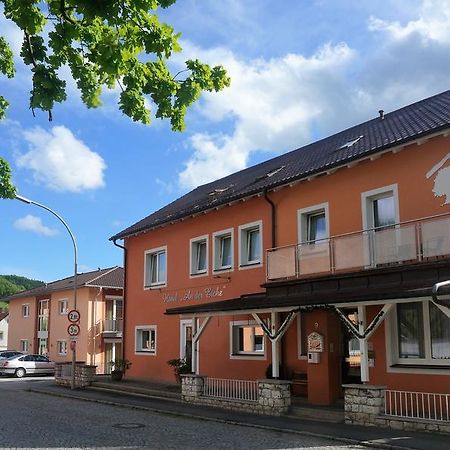 Hotel An Der Eiche Кульмбах Экстерьер фото