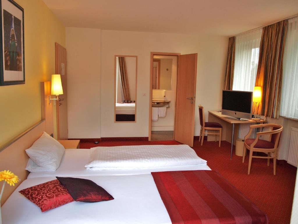 Hotel An Der Eiche Кульмбах Номер фото