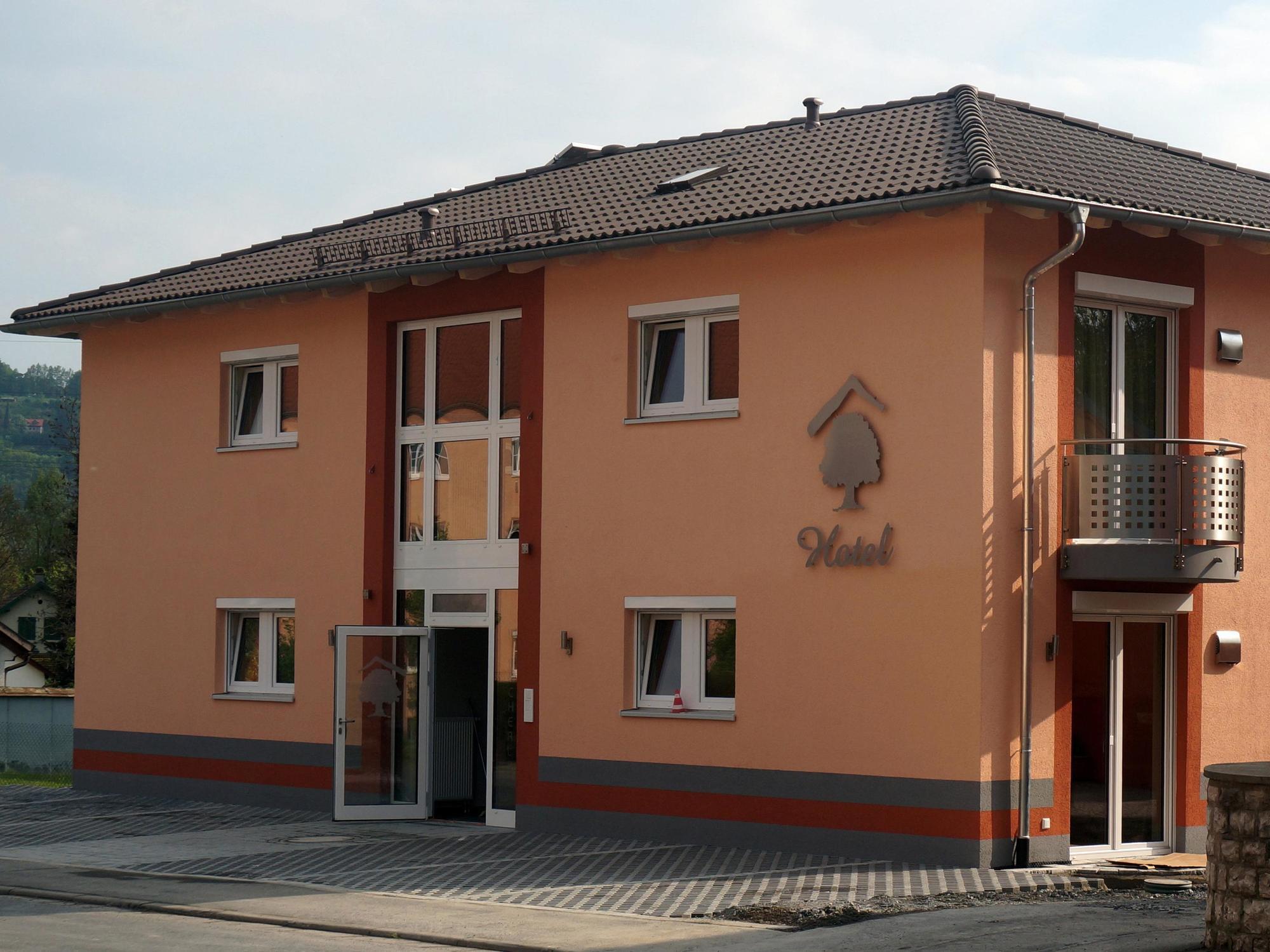 Hotel An Der Eiche Кульмбах Экстерьер фото